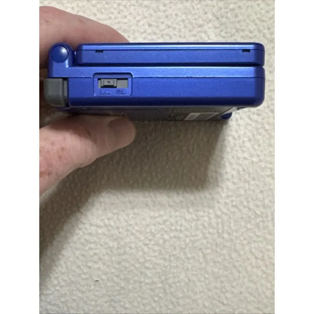 Nintendo Game Boy Advance SP Blue AGS-001 + Charger + Case + 4 Games WORKS GREAT
